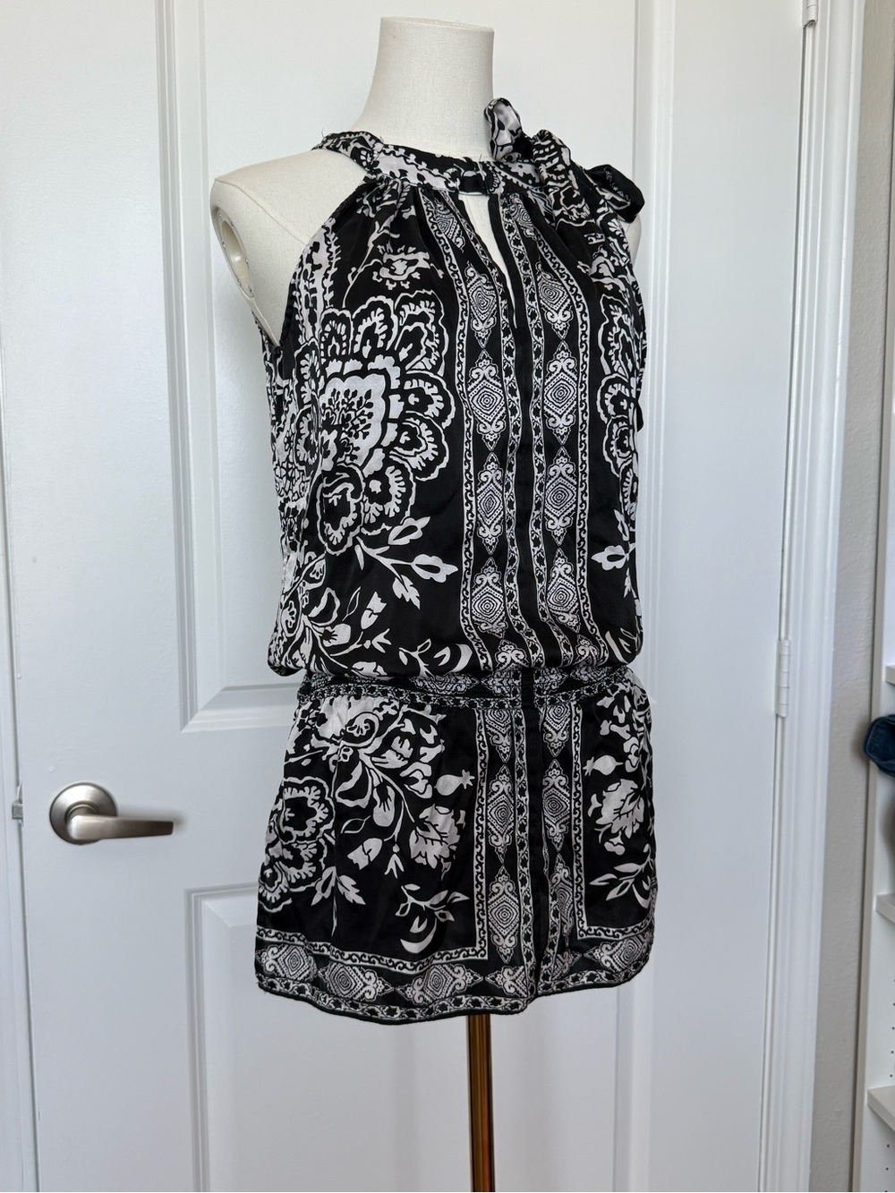 White House Black Market 100% Silk Halter Romper Black White Mosaic Paisley S